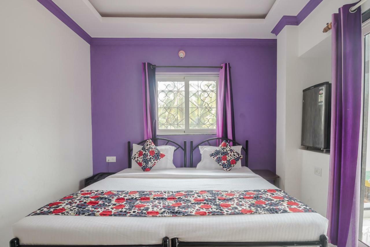 Queen Of Queen'S Hotel Calangute Eksteriør billede