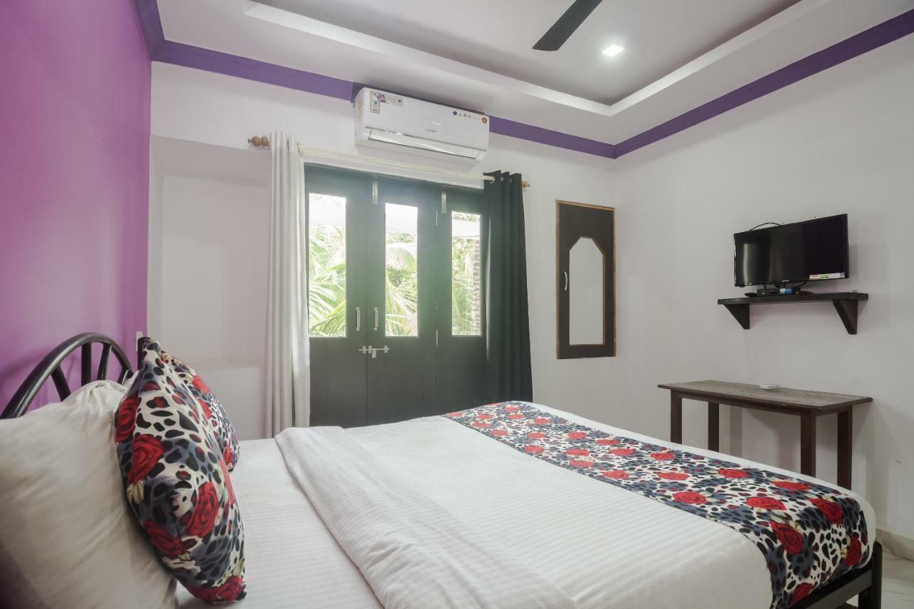 Queen Of Queen'S Hotel Calangute Eksteriør billede