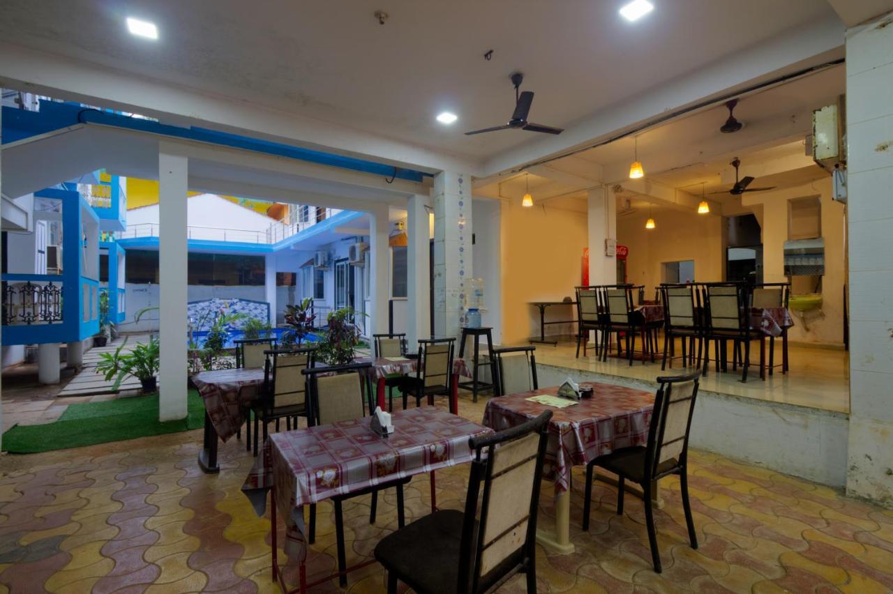 Queen Of Queen'S Hotel Calangute Eksteriør billede